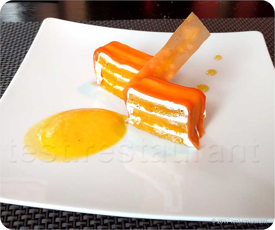`Морковный торт` в `Бочка` - фото блюда