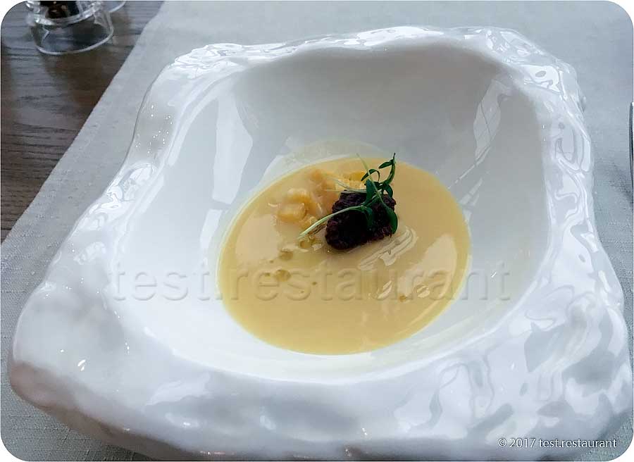 `Кукуруза` в `White Rabbit` - фото блюда